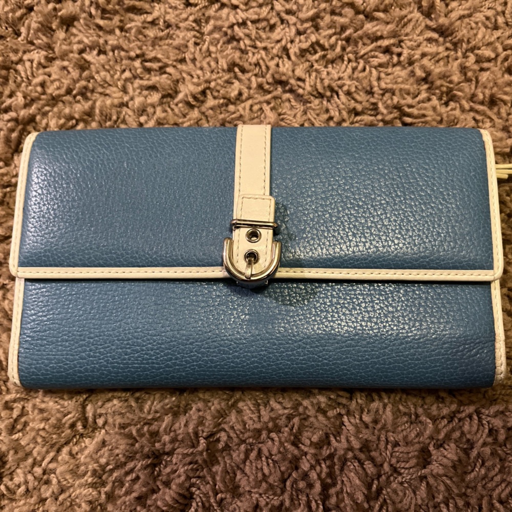 Coach vintage wallet